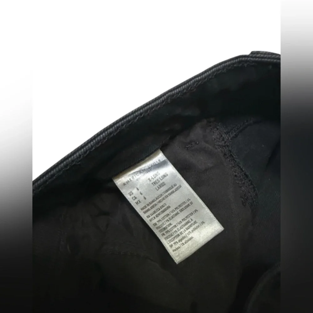 American Eagle Black Mom Jeans Size 6 Long - Picture 5 of 8
